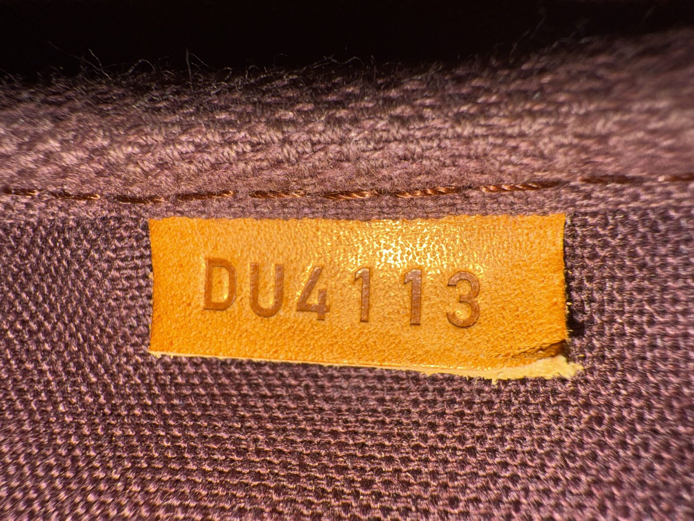 LV Monogram Canvas Favorite MM - Image 17